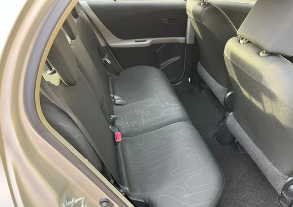Toyota Yaris cena 21900 przebieg: 135000, rok produkcji 2009 z Racibórz małe 56